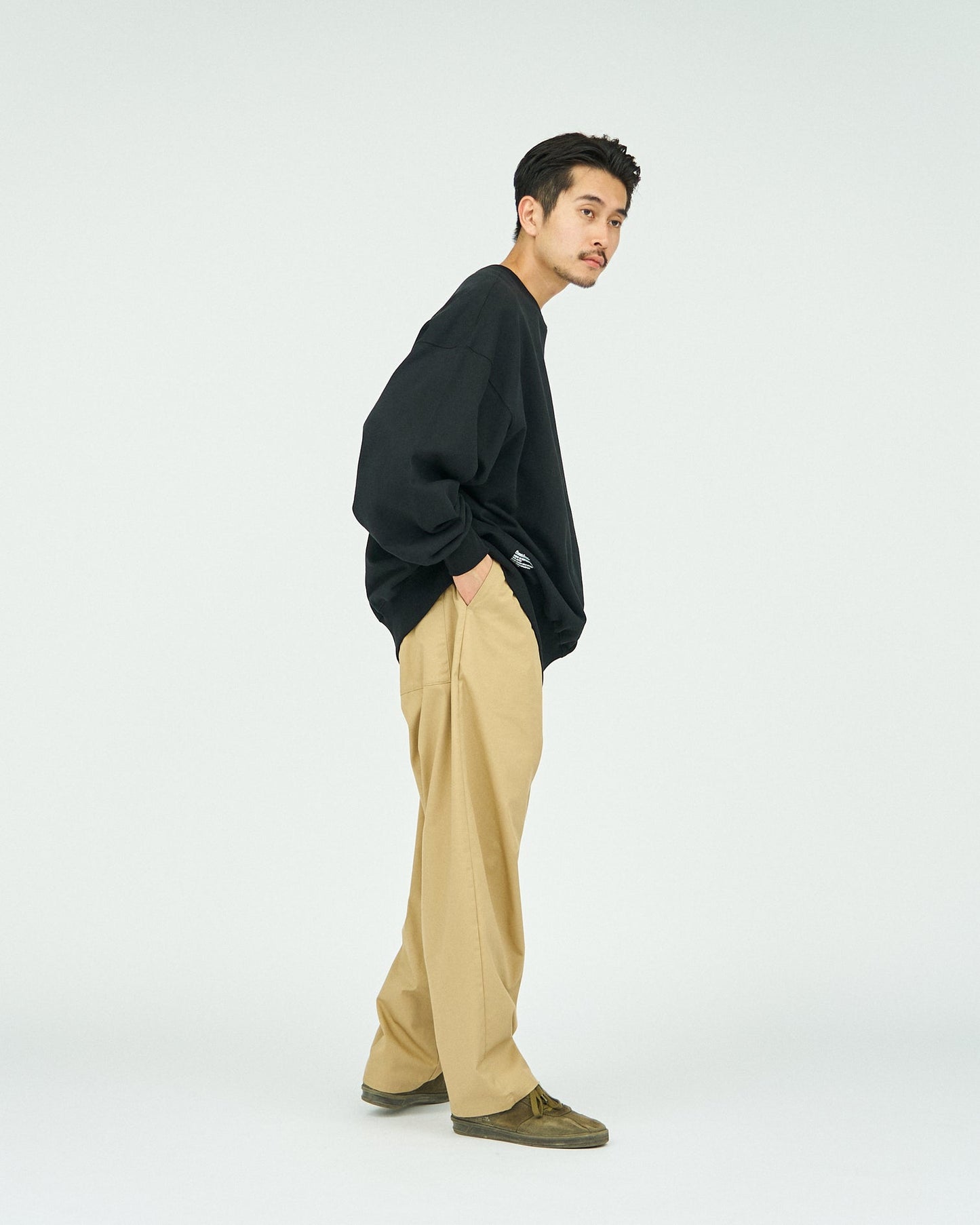 FreshService LIGHT OZ CREW NECK SWEAT