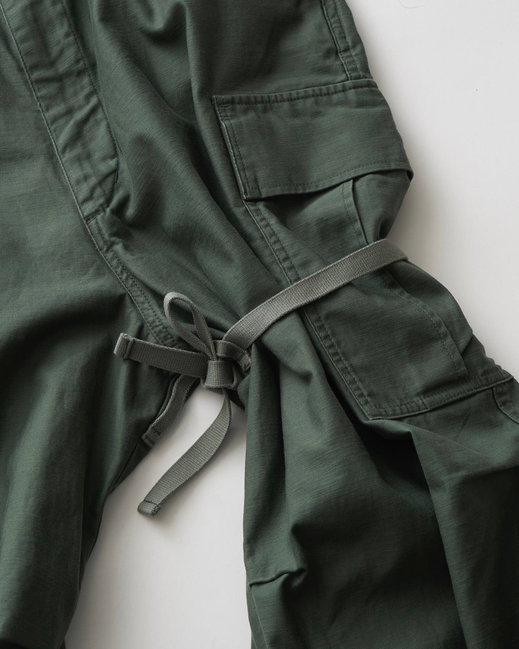 FreshService BACK SATEEN FIELD PANTS