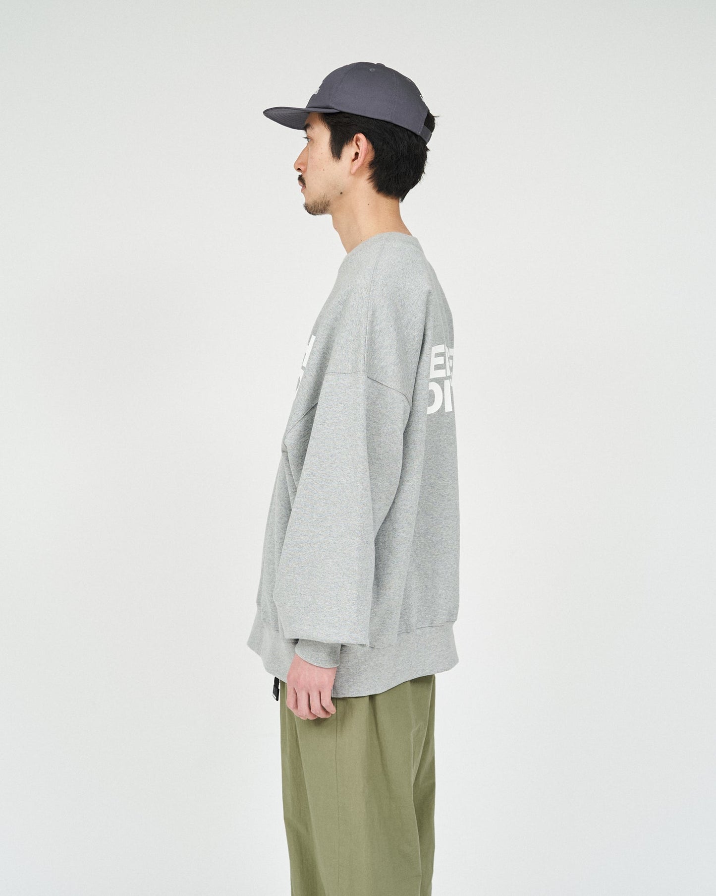 FreshService FE ï¼?FS LIGHT OZ CREW NECK SWEAT