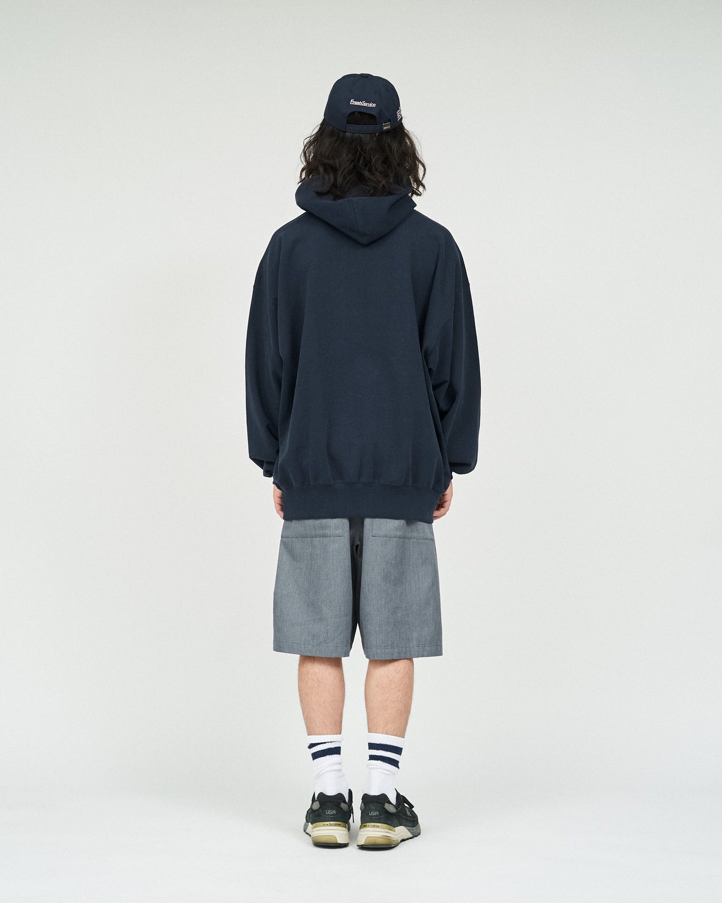 FreshService FE LOGO LIGHT OZ PULLOVER HOODIE