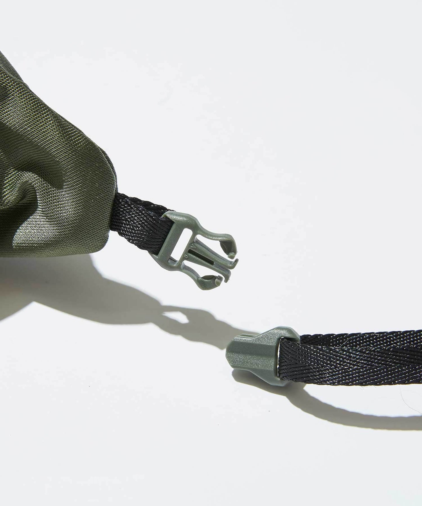 F/CE. SATIN SMALL ONE SHOULDER