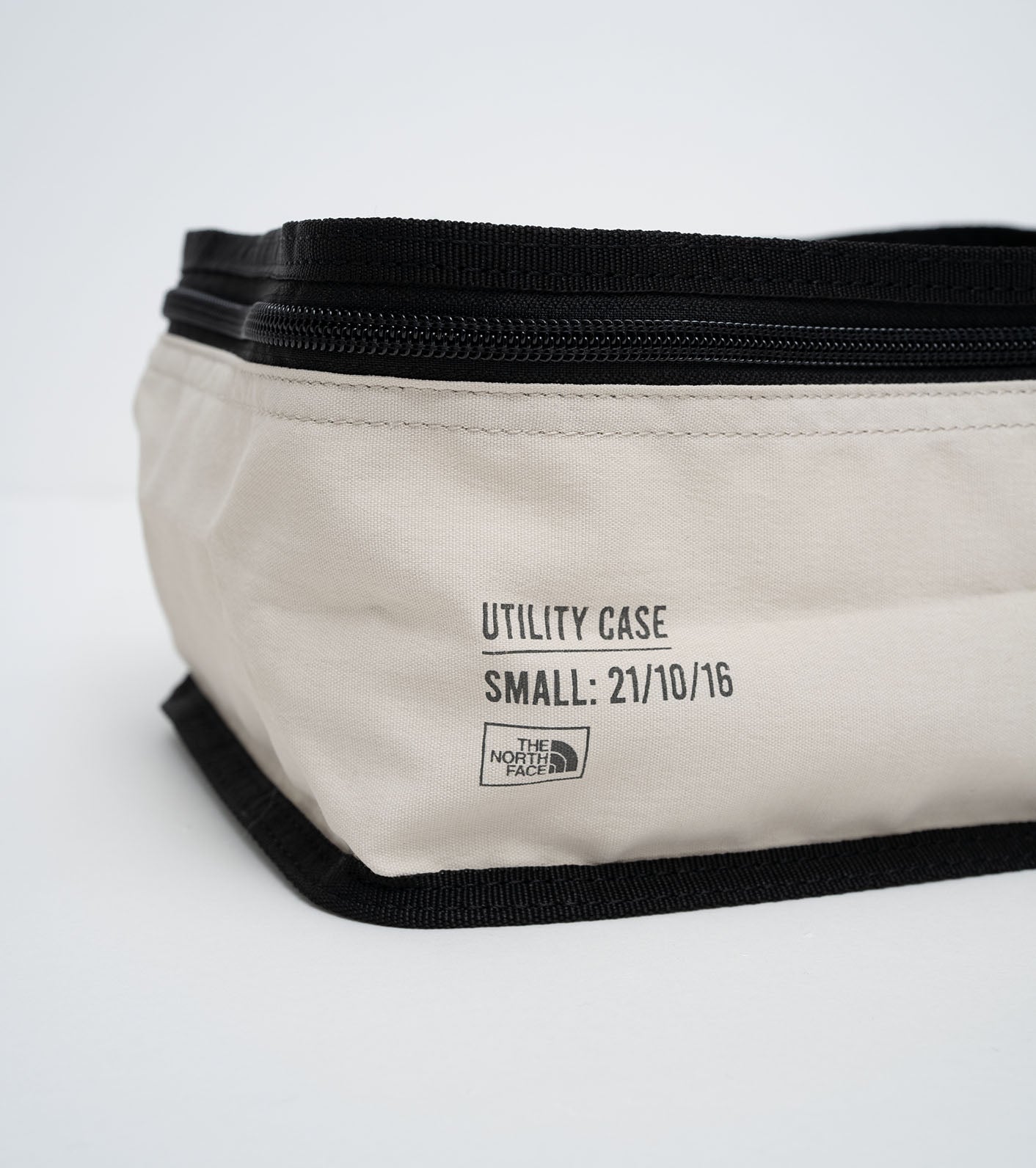 THE NORTH FACE PURPLE LABEL Field Utility Case