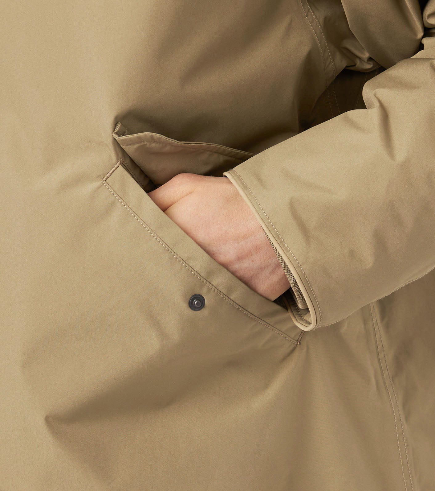 nanamica GORE-TEX Long Down Coat