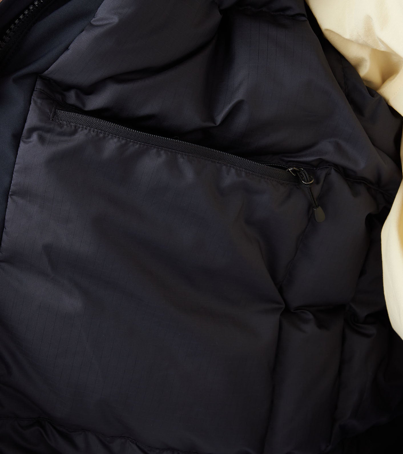 nanamica GORE-TEX Short Down Jacket