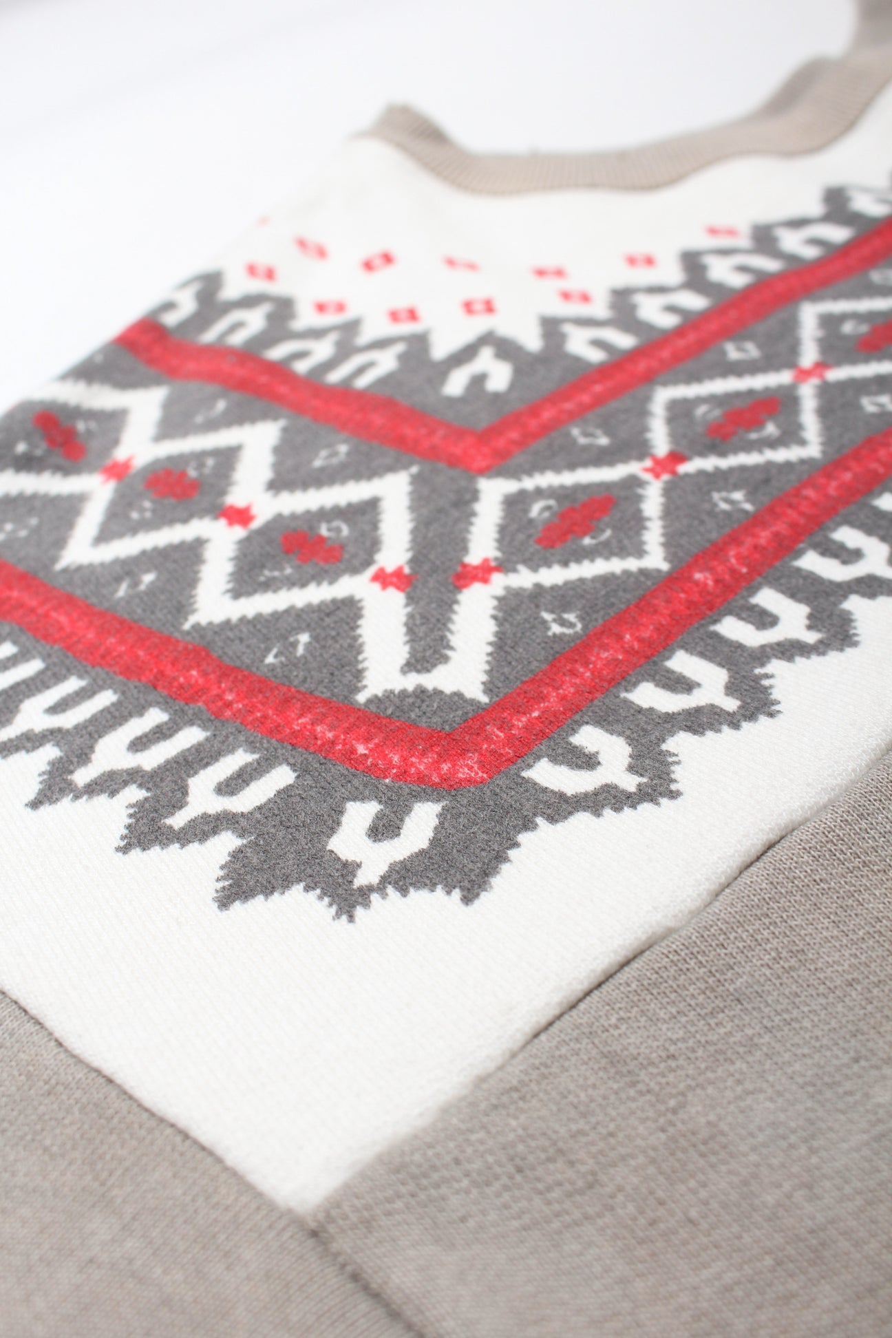 BOW WOW SNOW FLAKE SWEAT SHIRTS