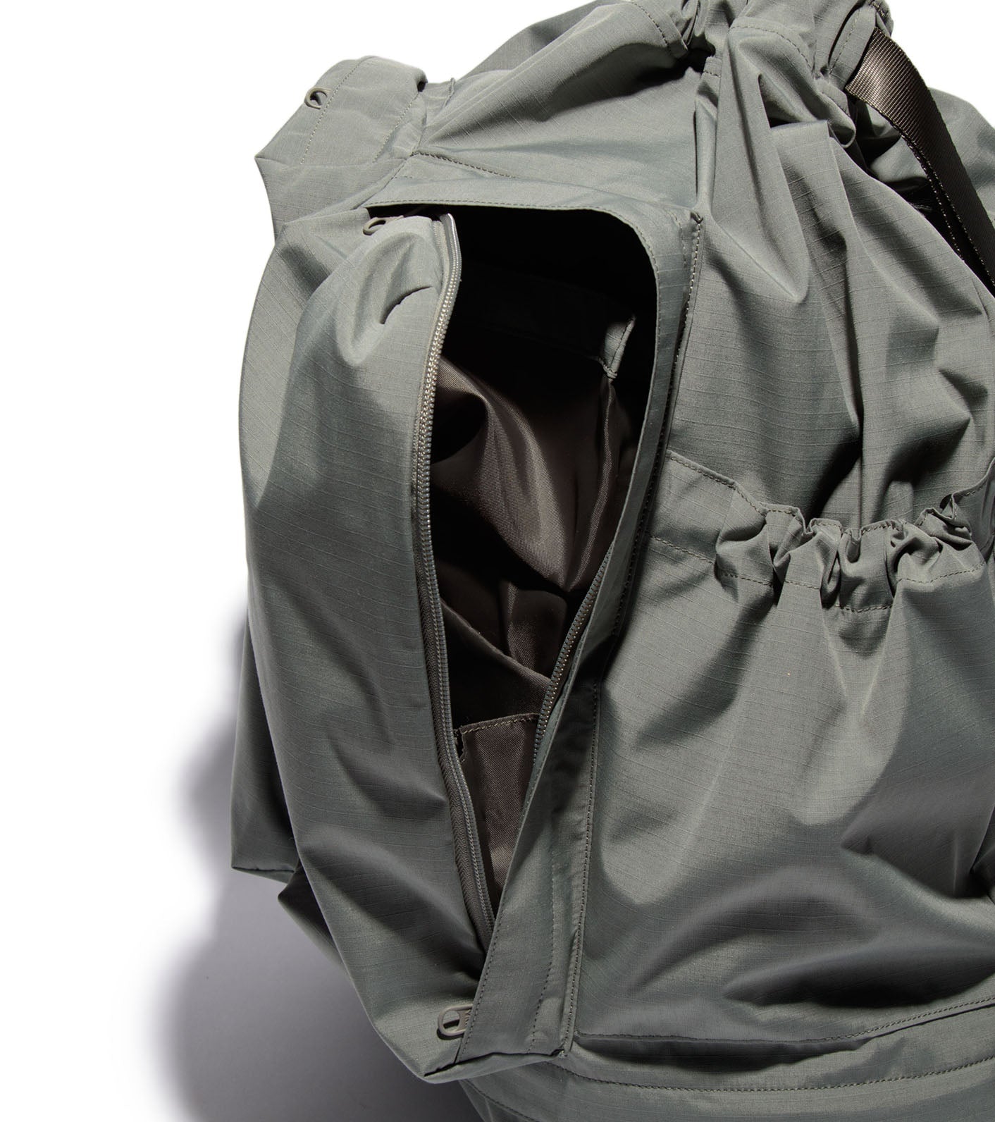THE NORTH FACE PURPLE LABEL Mountain Wind Backpack