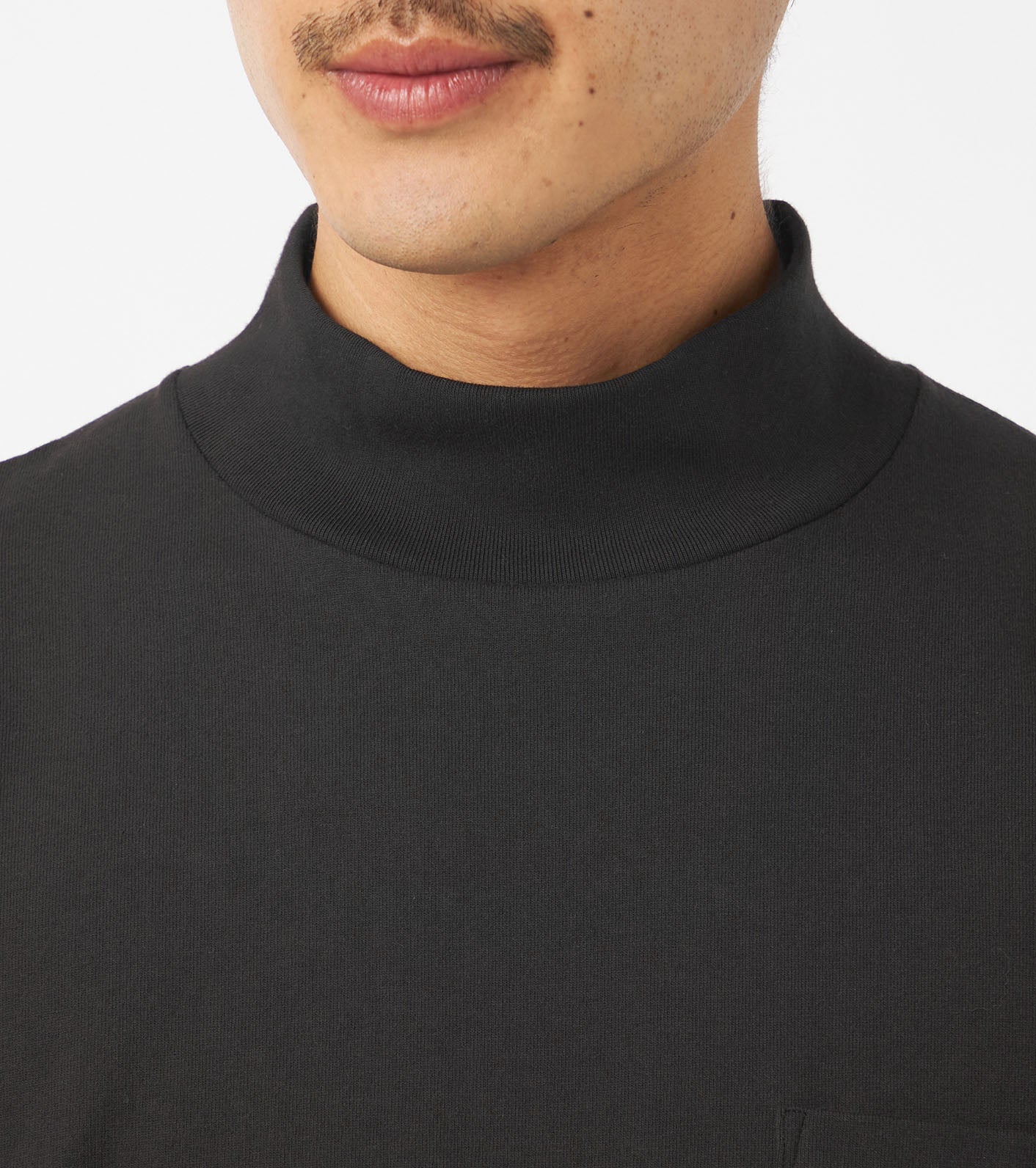 nanamica OOAL Mock Neck L/S Tee