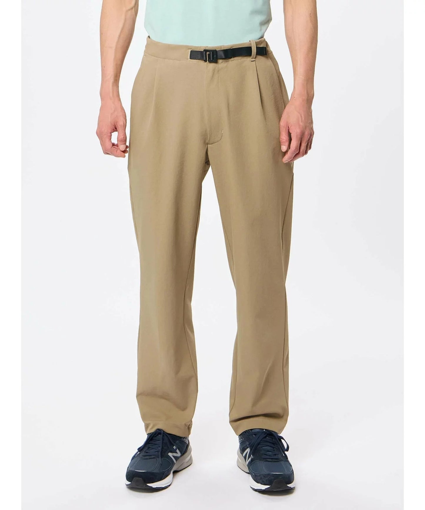 Goldwin One-Tuck Tapered Stretch Pants