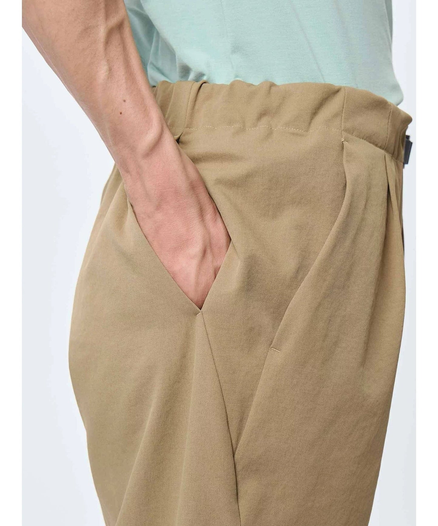 Goldwin One-Tuck Tapered Stretch Pants