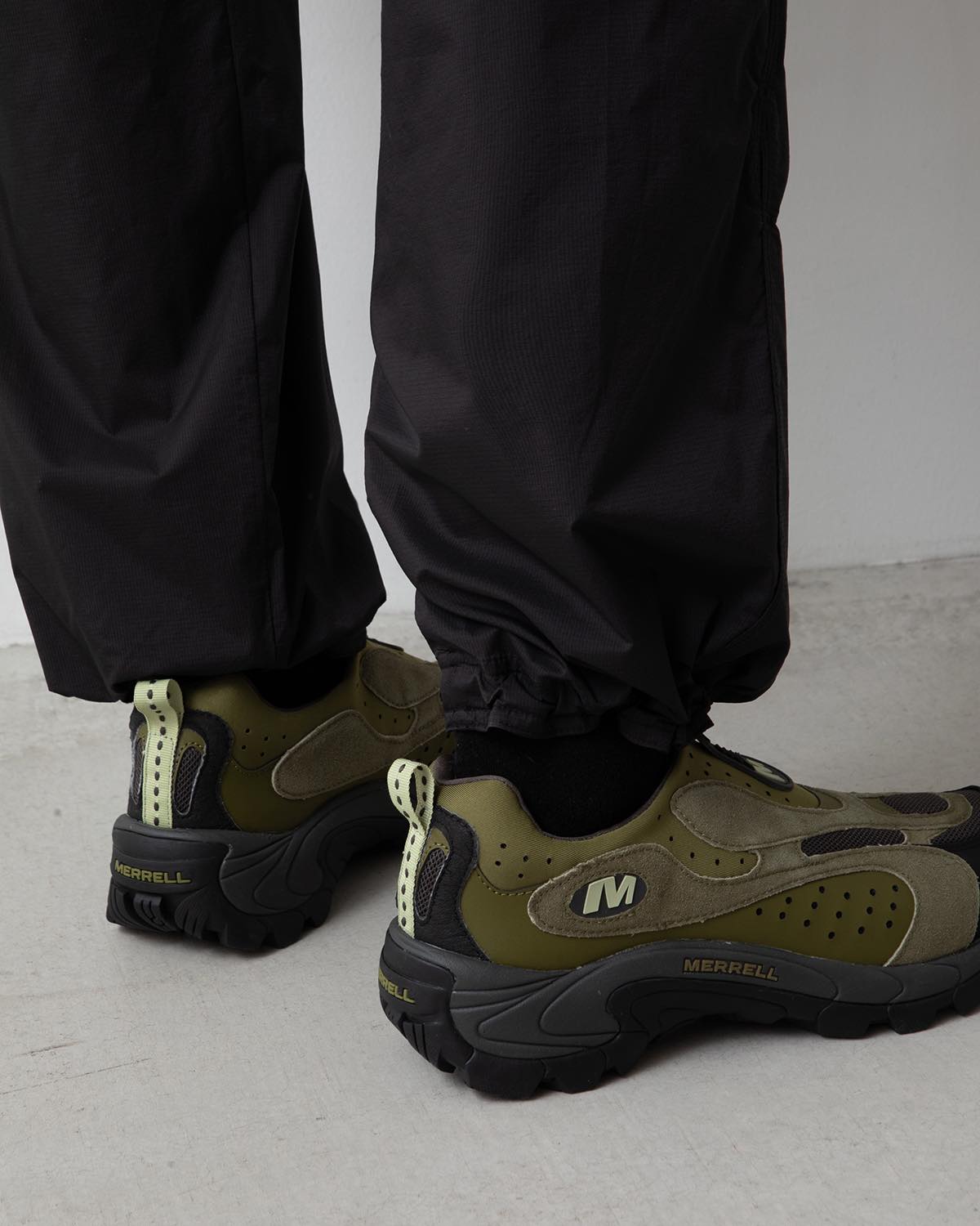 Goldwin 0 Parachute Wind Pants