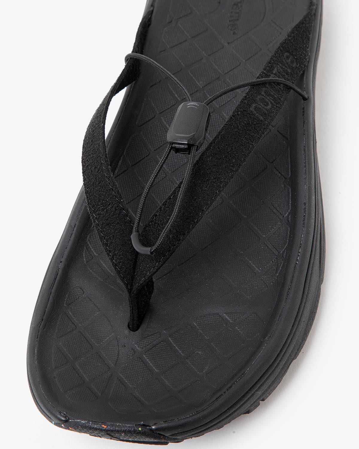 rig × nonnative PWANI Sandal