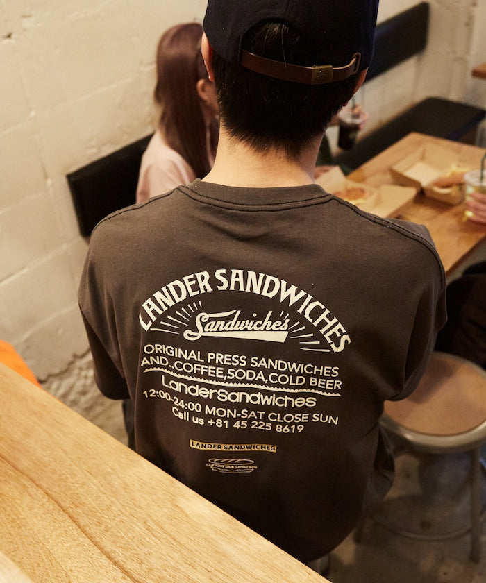 LANDER SANDWICHES x FREAK'S STORE Burger Factory Special Big Silhouette Back Print Crew Neck T-shirt