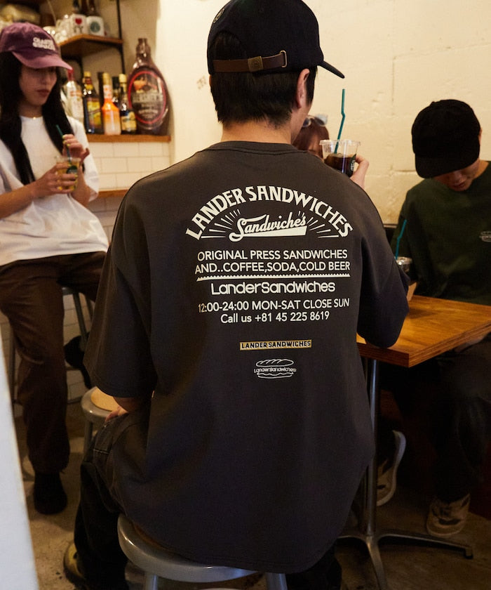 LANDER SANDWICHES x FREAK'S STORE Burger Factory Special Big Silhouette Back Print Crew Neck T-shirt