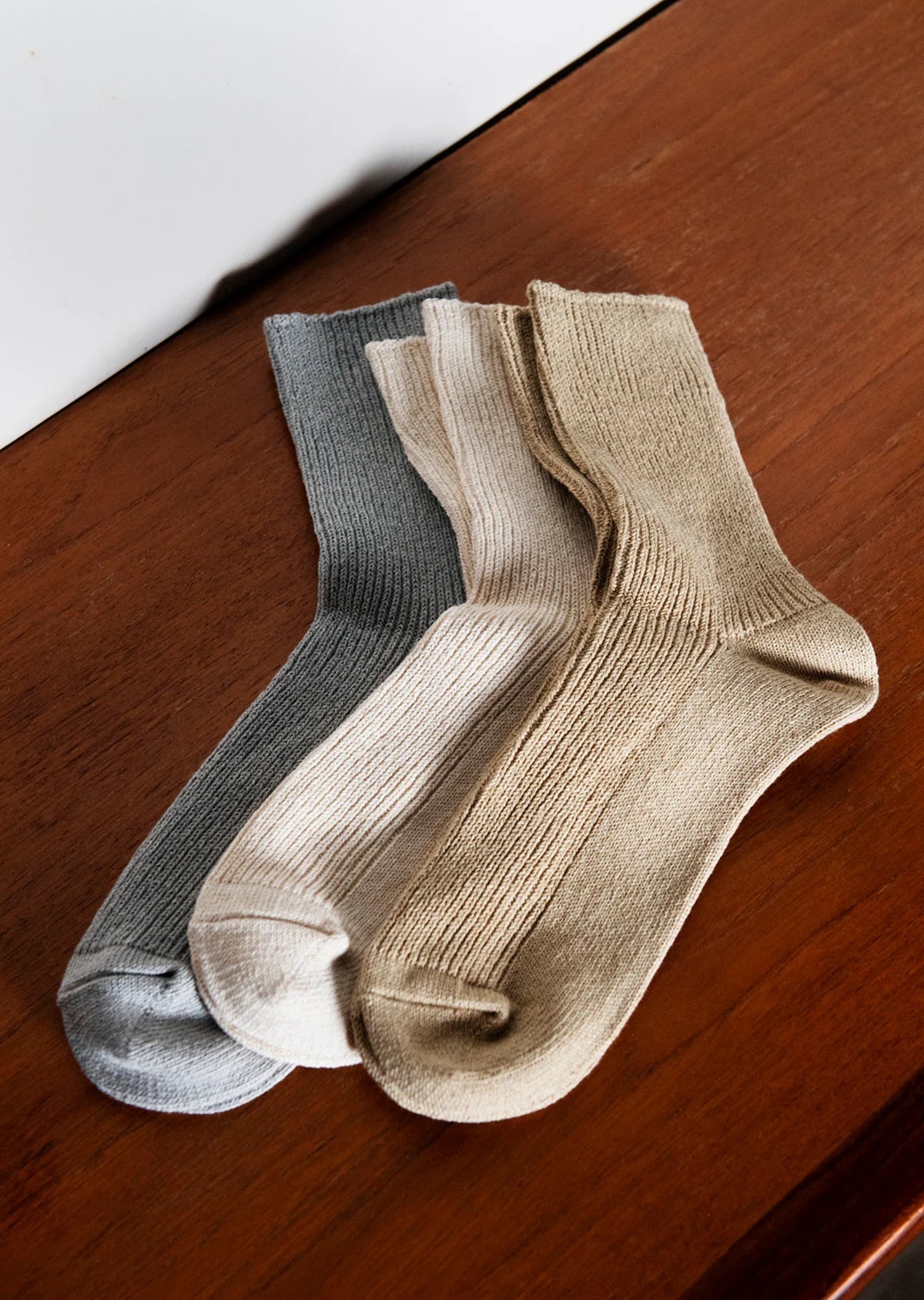 RoToTo WASHI/RECYCLED COTTON RIB CREW SOCKS