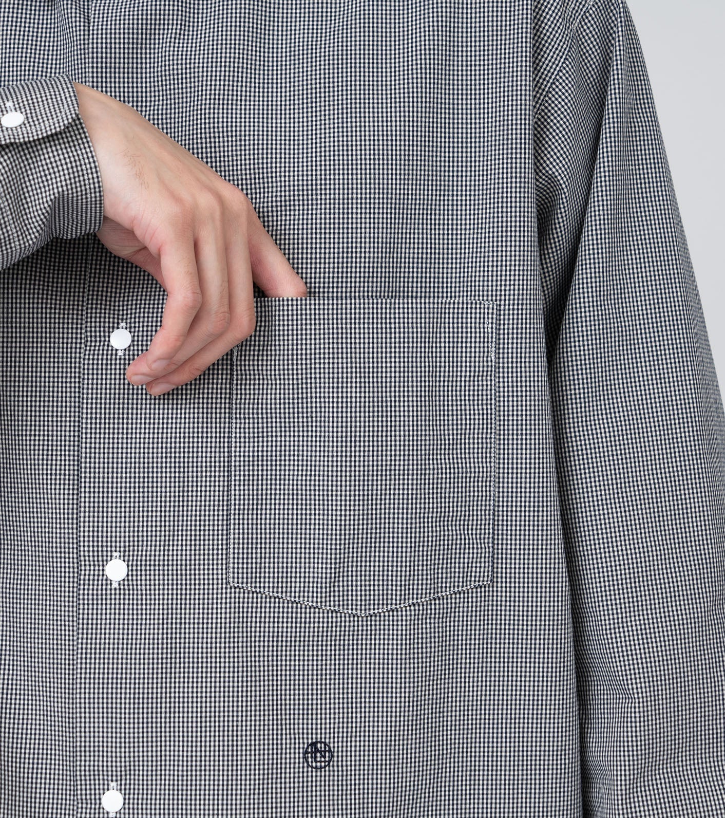 nanamica Regular Collar Gingham Check Wind Shirt