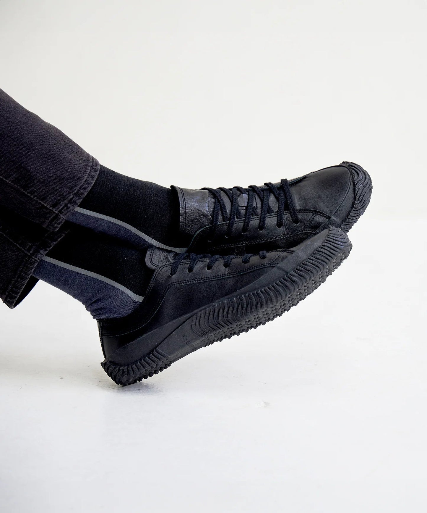 SPINGLE MOVE SPM-110 Black/Black