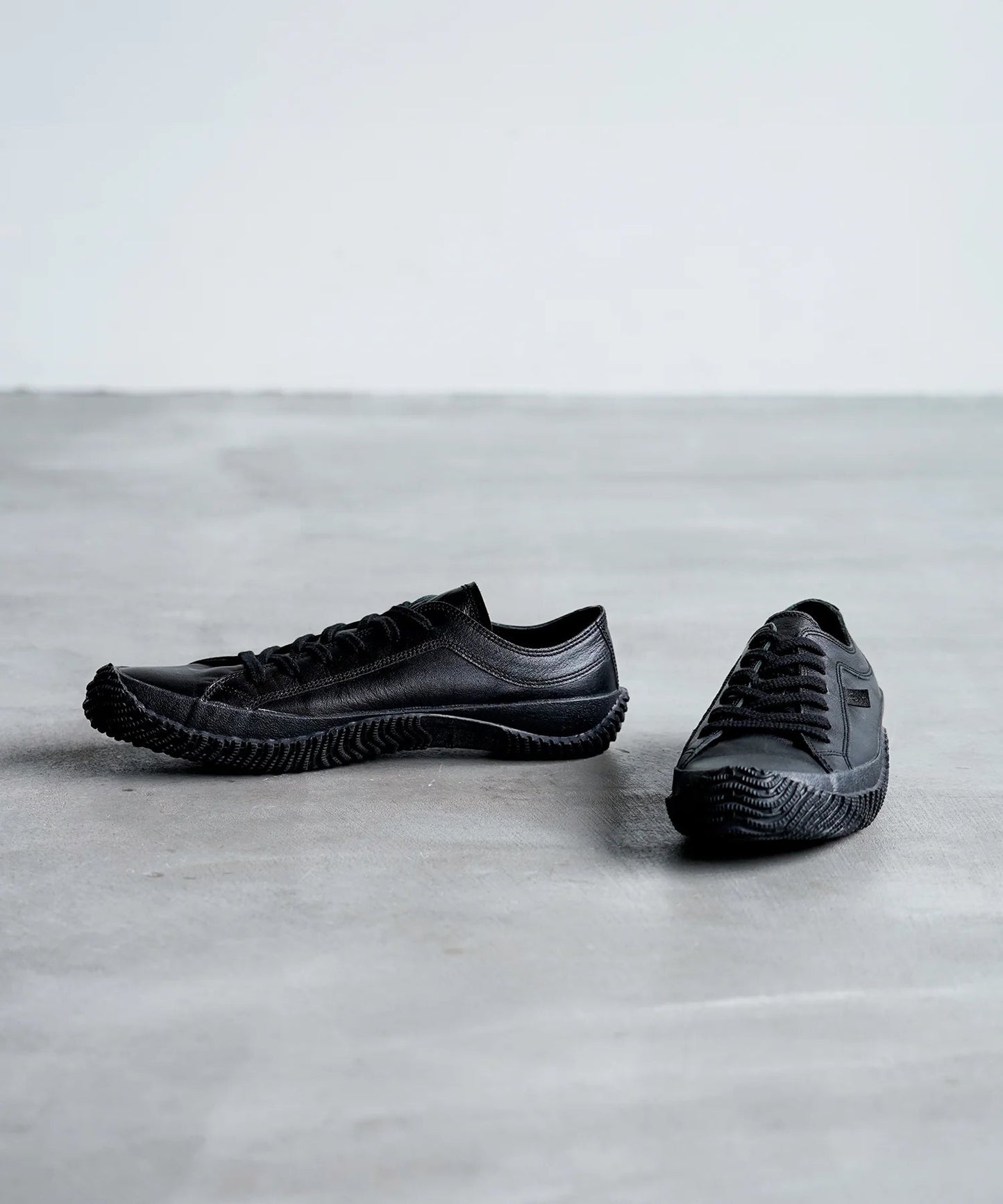 SPINGLE MOVE SPM-110 Black/Black