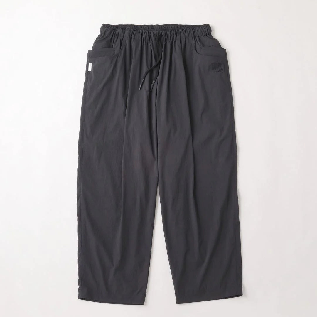 S.F.C (STRIPES FOR CREATIVE) NYLON BAGGY