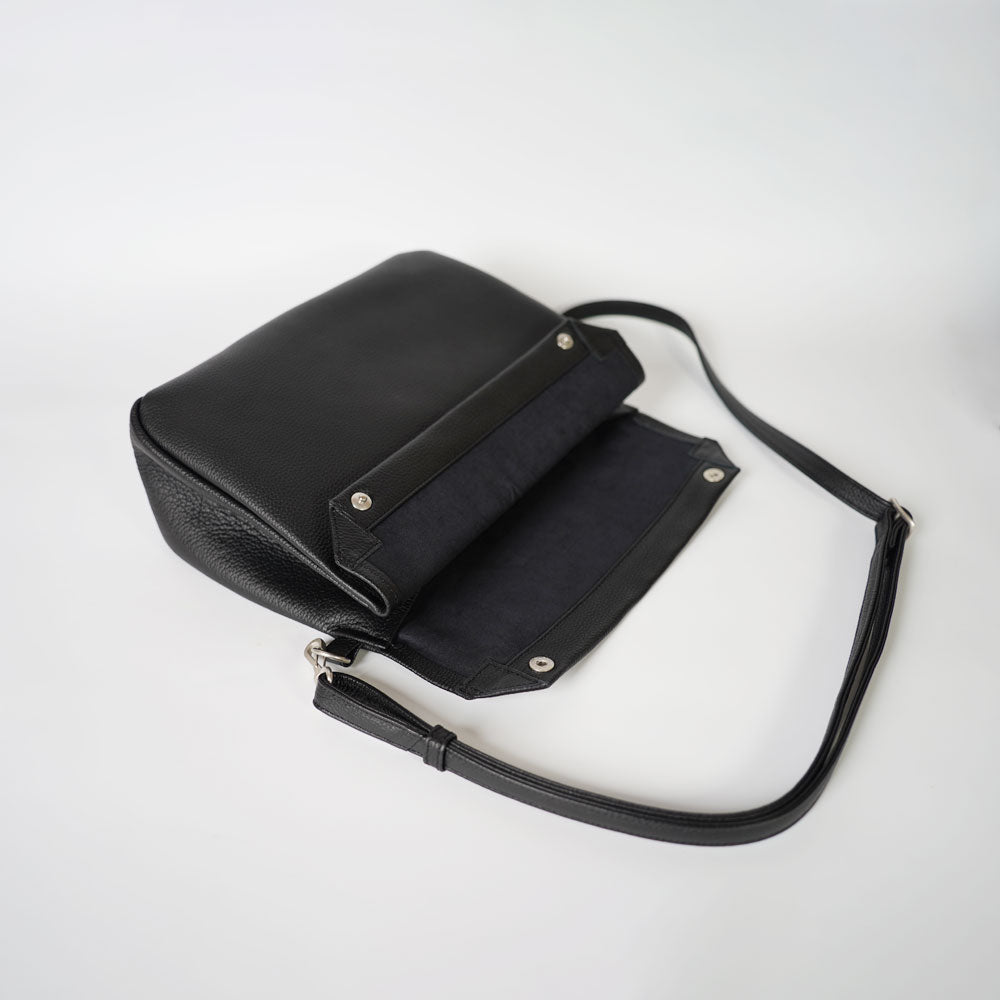 SLOW Shrink - Gasmask Shoulder Bag - L