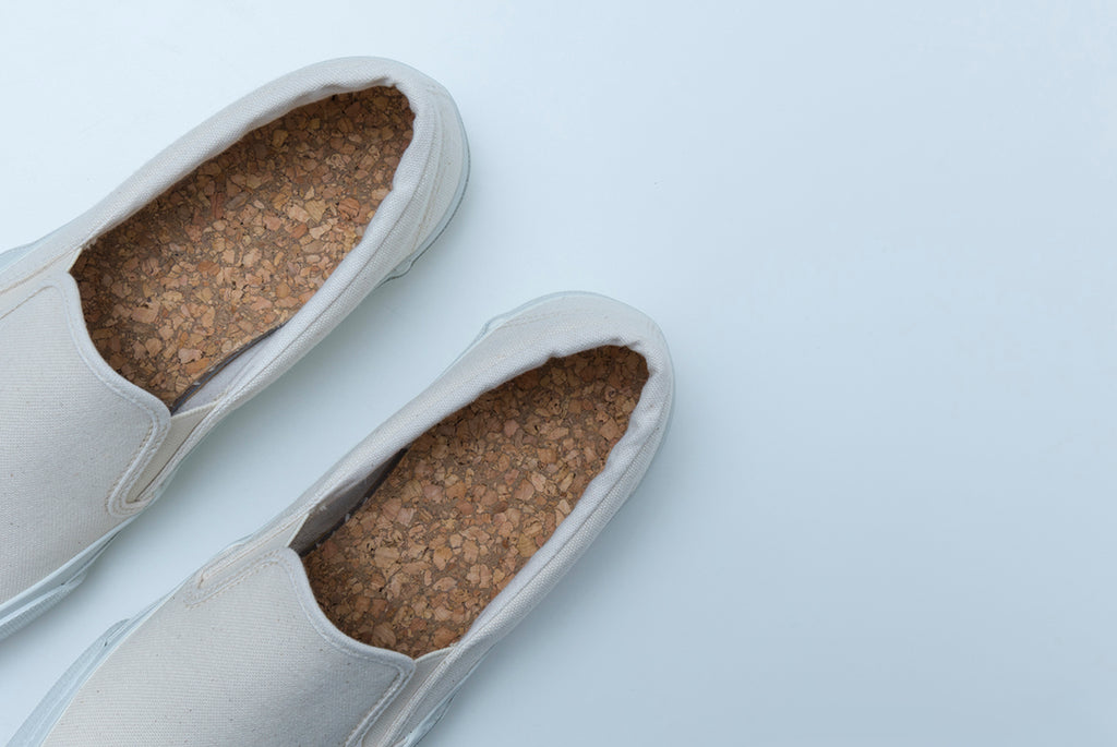 DOEK SHOE INDUSTRIES SLIP ON - ECRU