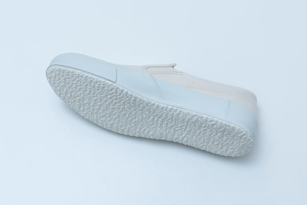 DOEK SHOE INDUSTRIES SLIP ON - ECRU