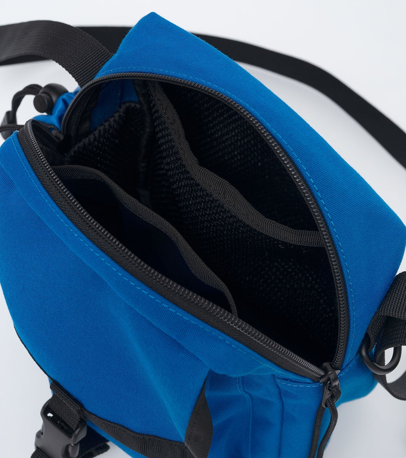 THE NORTH FACE PURPLE LABEL Stroll Shoulder Bag