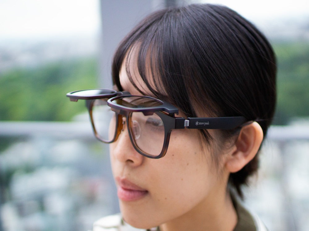 JINS × Snow Peak JINS Switch Flip Up ï¼?60° Wellington Sunglasses Brown