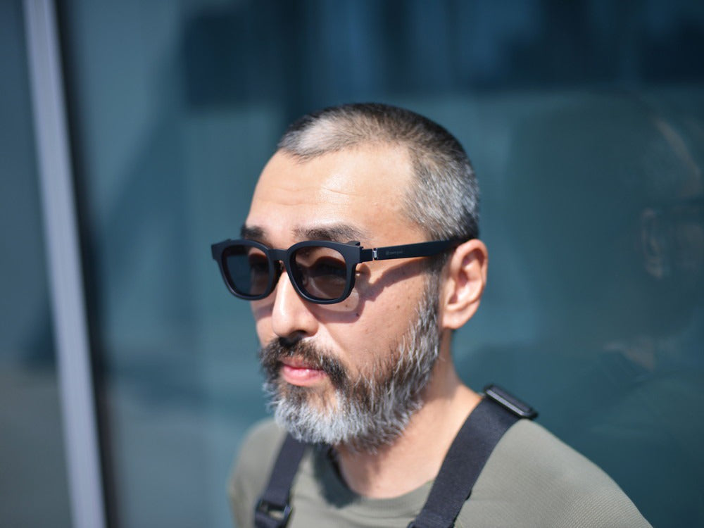 JINS × Snow Peak JINS Switch Flip Up ï¼?60° Wellington Sunglasses Matt Black