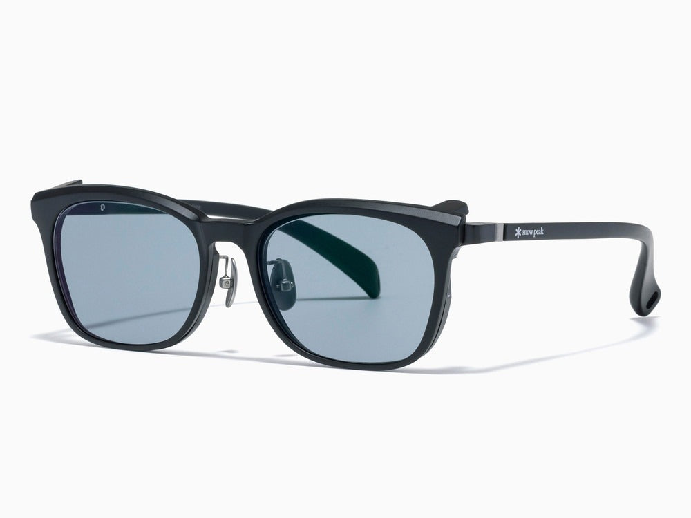 JINS × Snow Peak JINS Switch Metal Flip Up ï¼?60° Wellington Matt Black