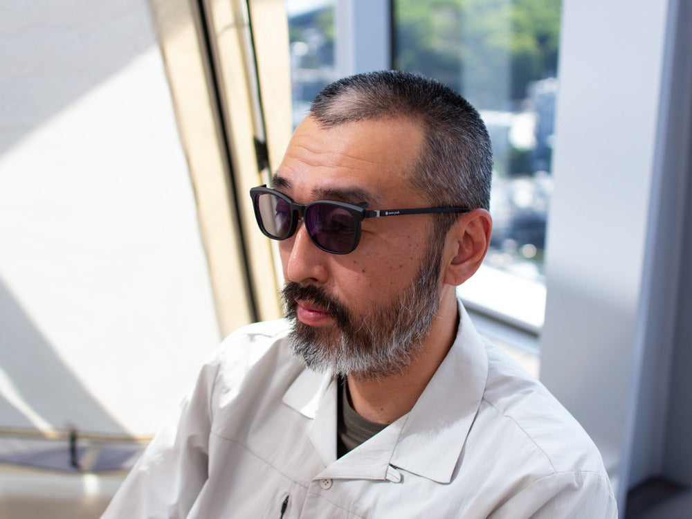 JINS × Snow Peak JINS Switch Metal Flip Up ï¼?60° Wellington Matt Black