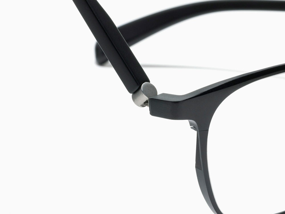 JINS × Snow Peak JINS Switch Metal Flip Up ï¼?60° Wellington Matt Black