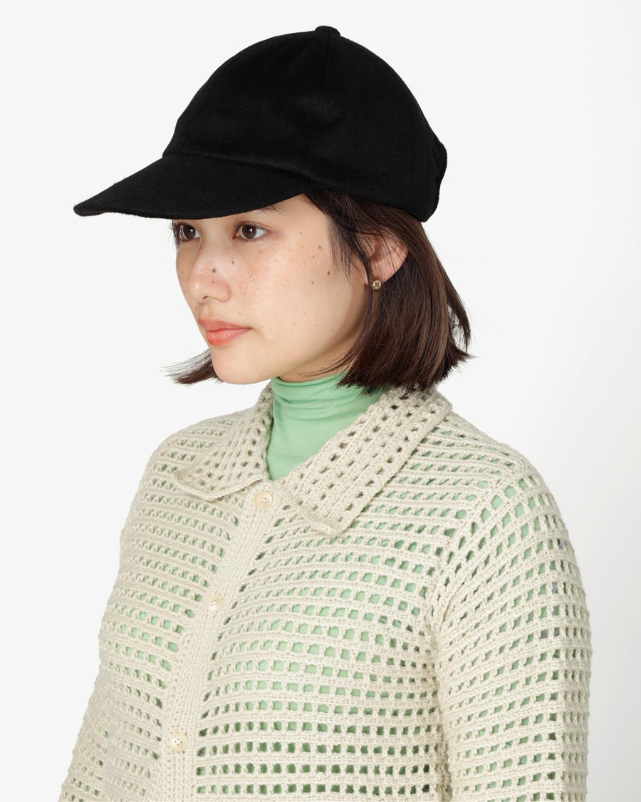 COMESANDGOES CASHMERE 100 CAP