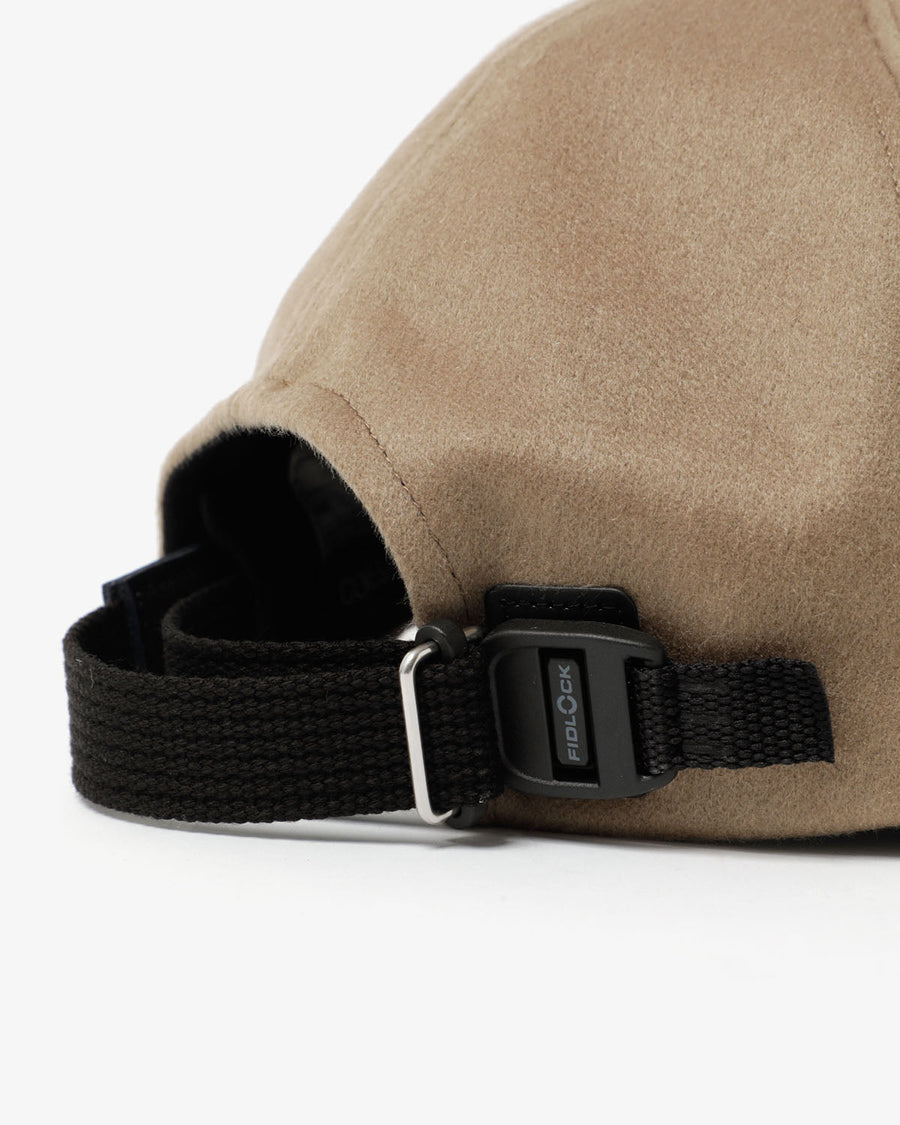 COMESANDGOES CASHMERE 100 CAP