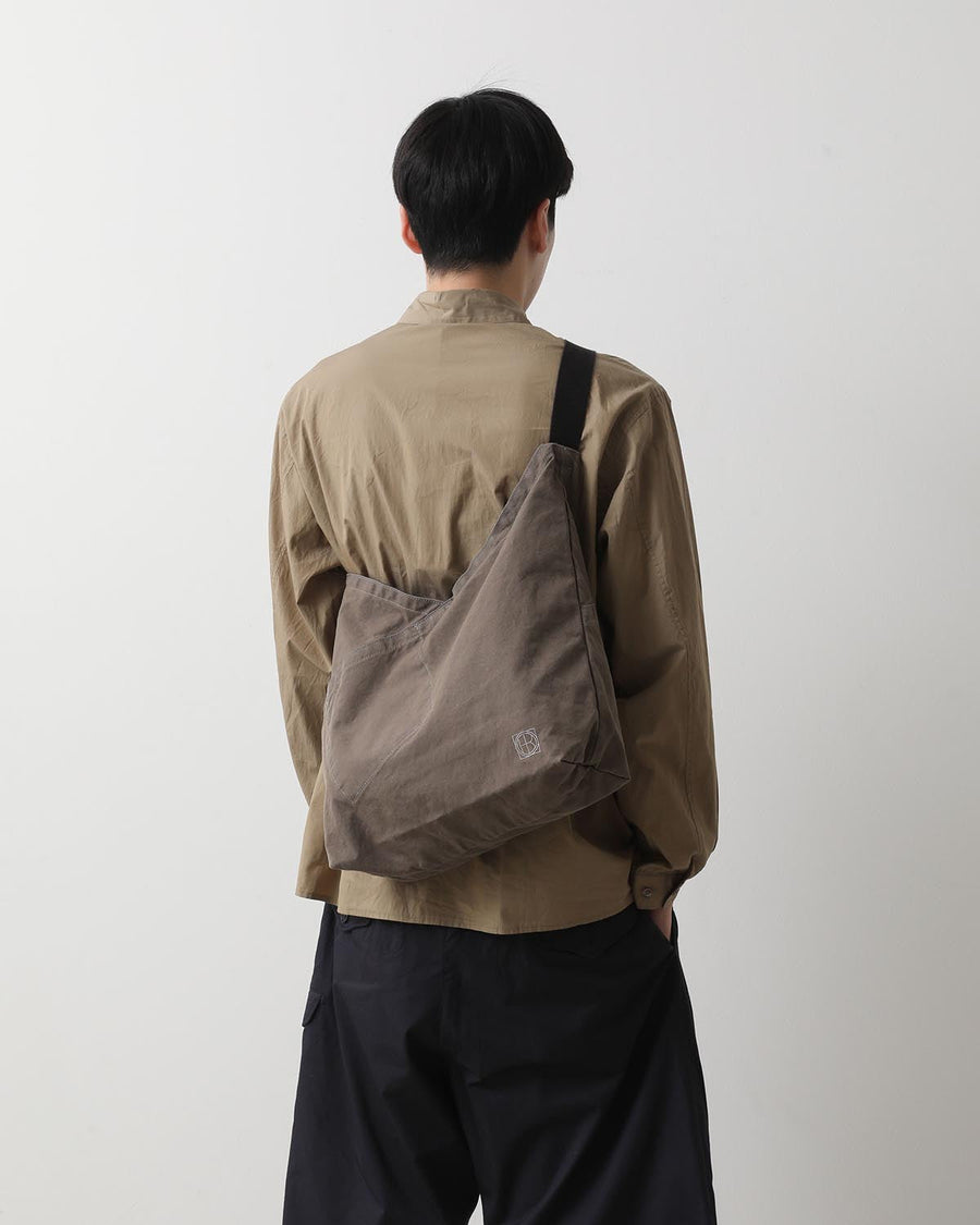 hobo AZUMA SHOULDER BAG M LIGHT CANVAS