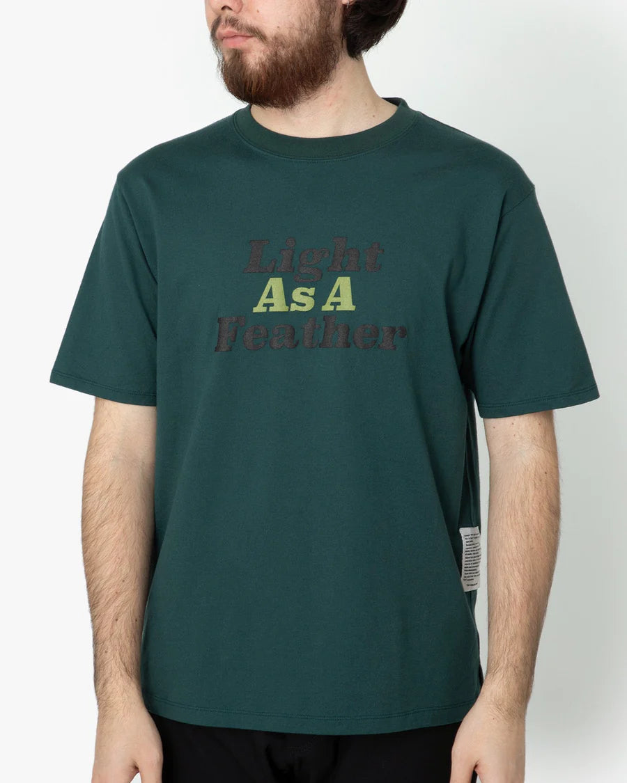 nonnative DWELLER S/S TEE "LIGHT AS A FEATHER"