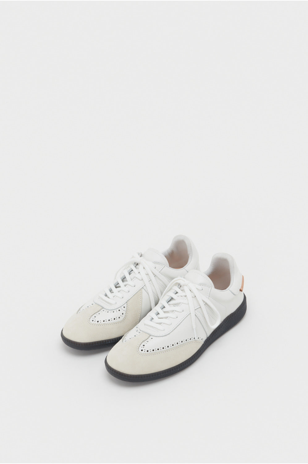 Hender Scheme citizen trainer
