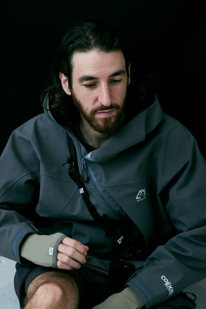 CMF OUTDOOR GARMENT SLASH SHELL COEXIST