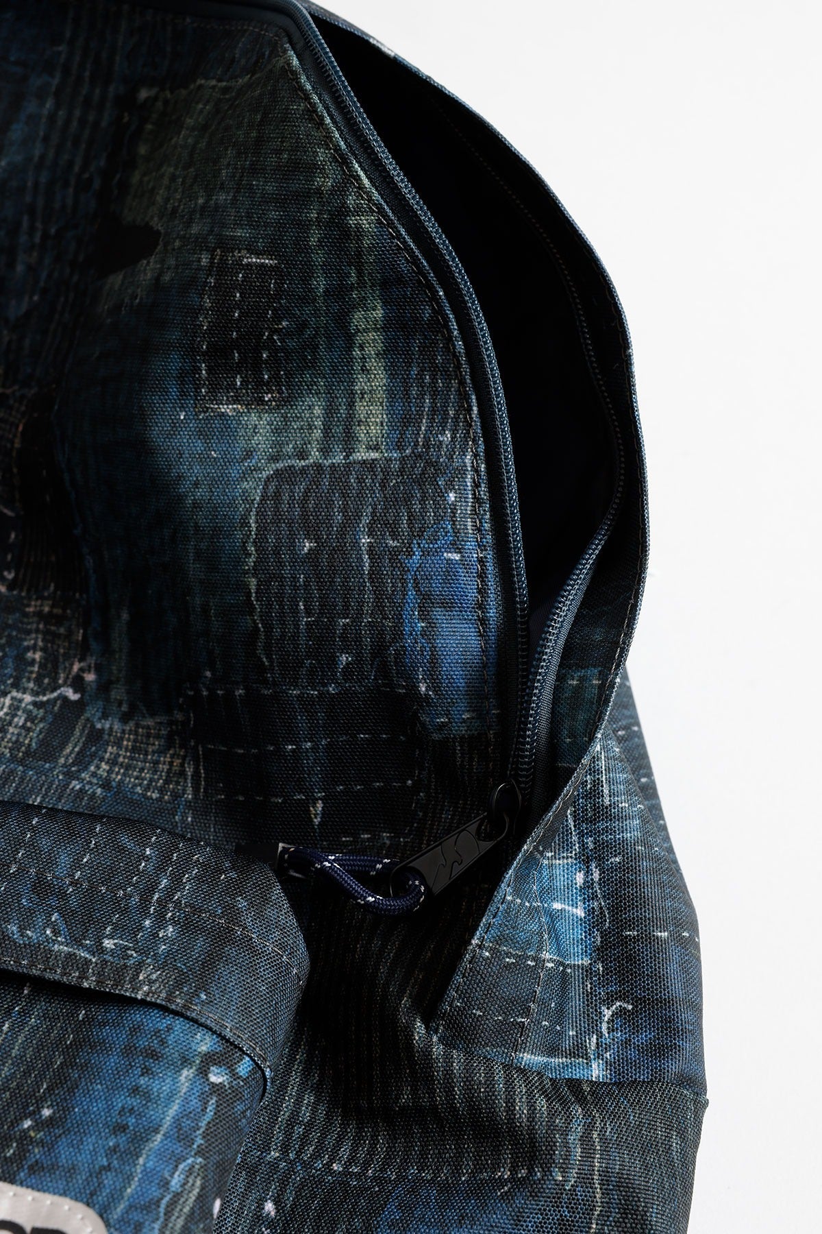 FDMTL OUTDOOR PRODUCTS BACK PACK