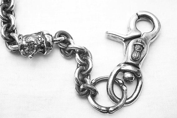 Peanuts&Co BULL WALLET CHAIN SILVER DIAMONDS