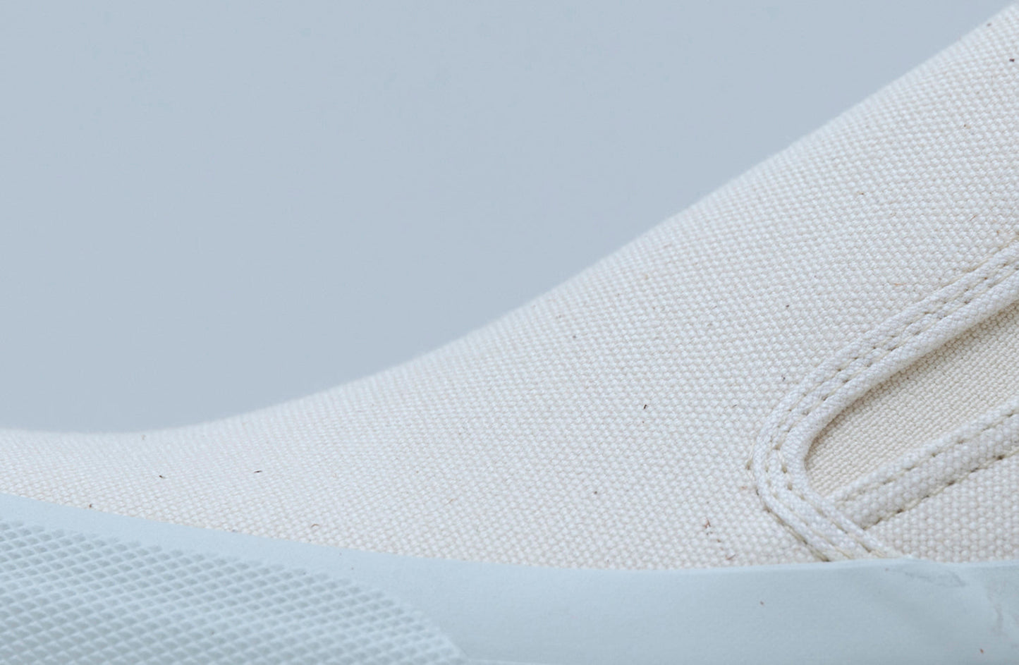 DOEK SHOE INDUSTRIES SLIP ON - ECRU