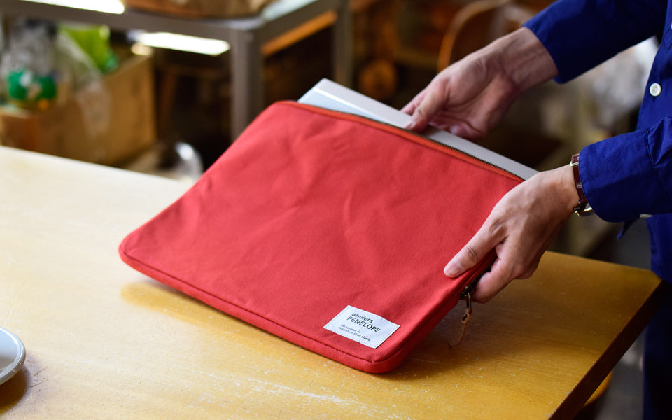 ateliers PENELOPE Laptop 13 favo