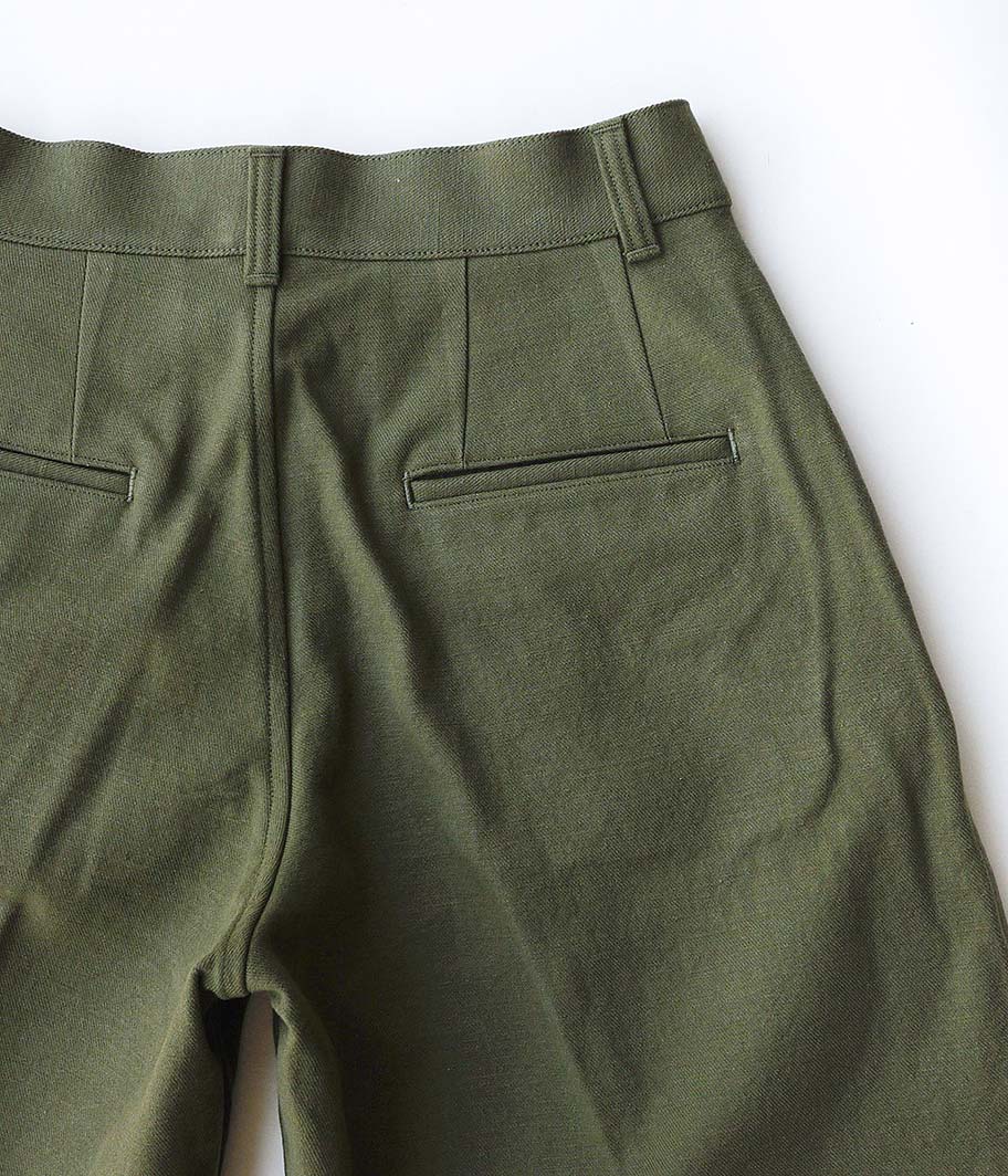 HERILL HL DENIM TUCK SHORTS