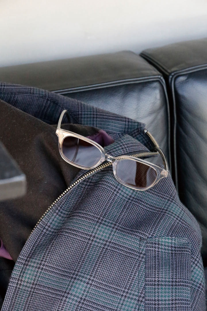 A.D.S.R. CALIBRE Clear Gray