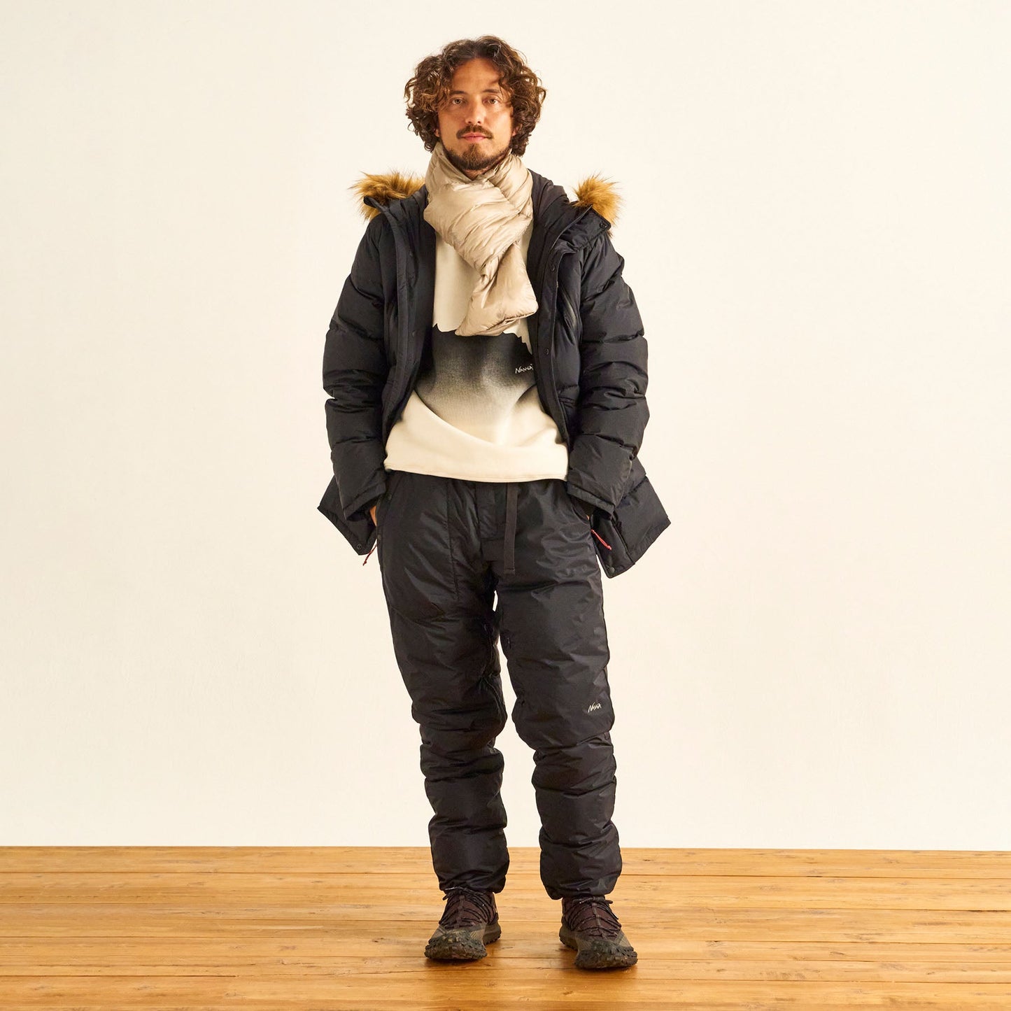 NANGA AURORA DOWN HALF COAT