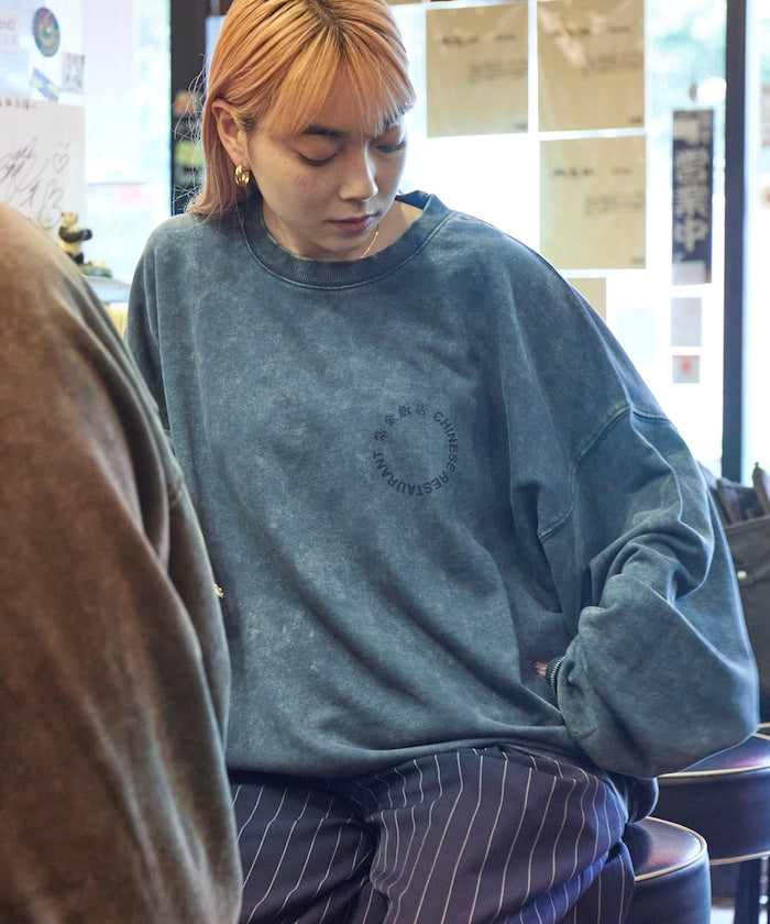 紫金飯店×FREAK'S STORE Exclusive Pigment Back Print Crew Neck Sweatshirt