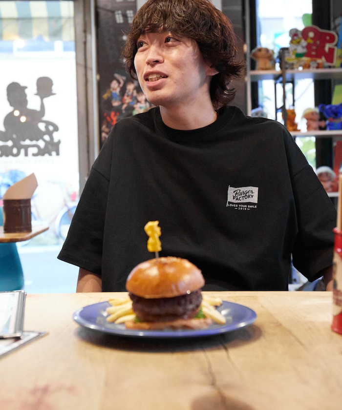 Burger Factory x FREAK'S STORE Burger Factory Special Big Silhouette Back Print Crew Neck T-shirt
