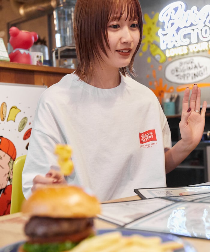 Burger Factory x FREAK'S STORE Burger Factory Special Big Silhouette Back Print Crew Neck T-shirt