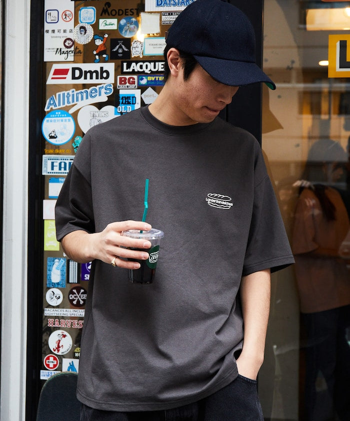 LANDER SANDWICHES x FREAK'S STORE Burger Factory Special Big Silhouette Back Print Crew Neck T-shirt