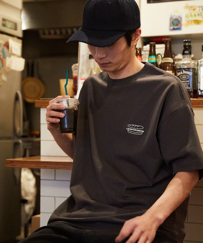 LANDER SANDWICHES x FREAK'S STORE Burger Factory Special Big Silhouette Back Print Crew Neck T-shirt