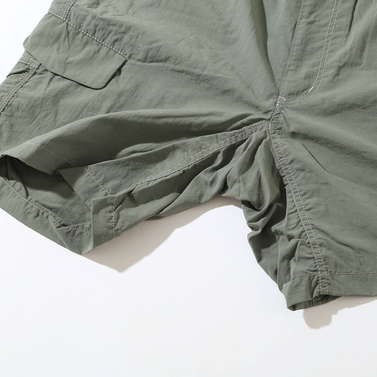 and wander ny taffeta hiker short pants